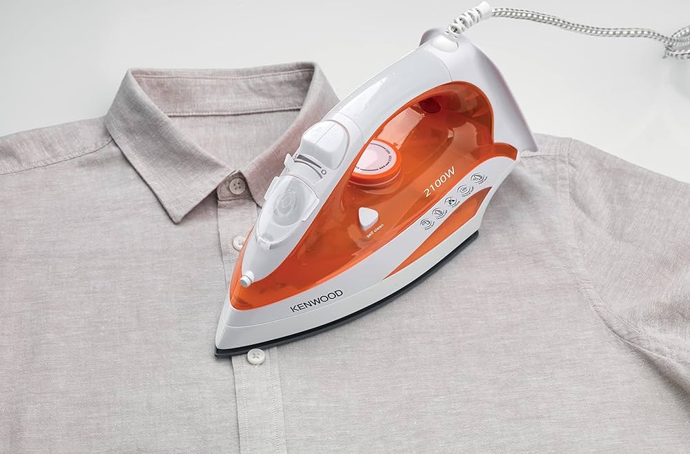 Kenwood Ceramic Steam Iron 2100W